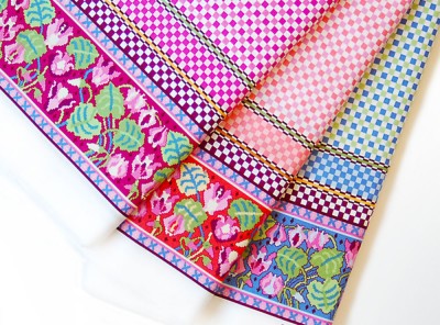 Ladies' Stitching Club Border Print
