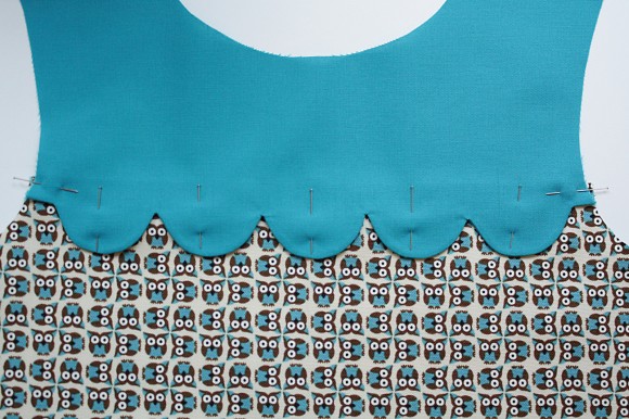 scalloped school photo dress 5