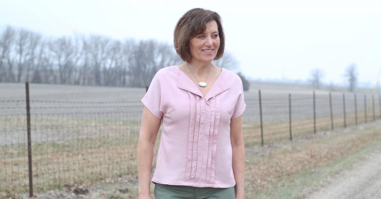 Liesl + Co. Weekend Getaway Blouse with pleats